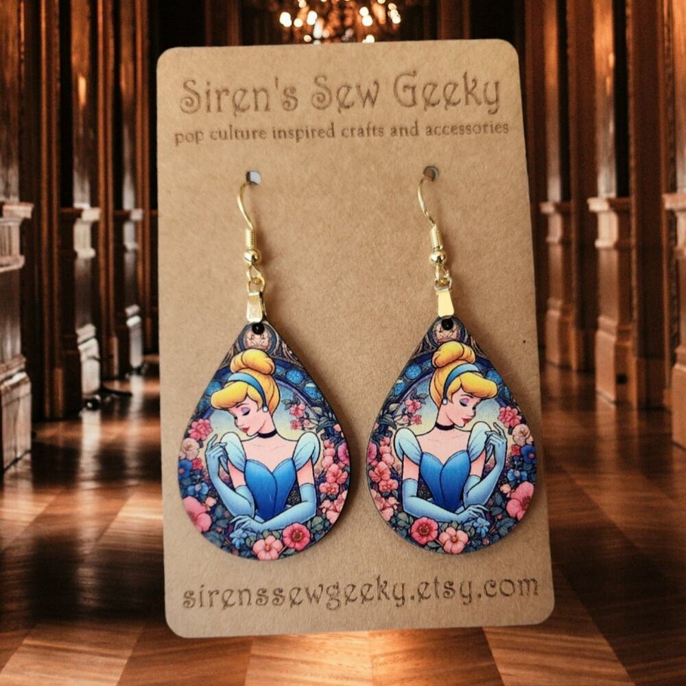 Cinderella Disney Princess earrings